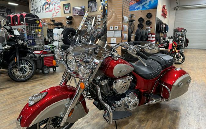 2026 Indian Springfield Sunset Red Metallic / Silver Quartz M