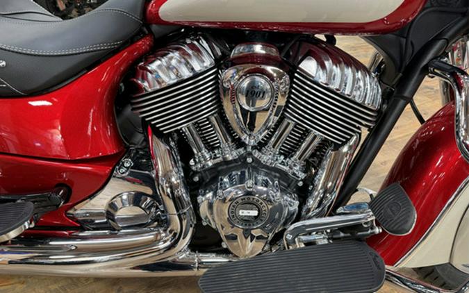 2026 Indian Springfield Sunset Red Metallic / Silver Quartz M