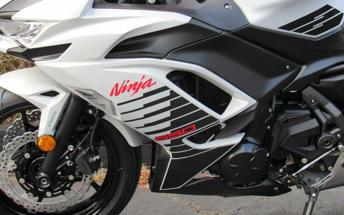 2026 Kawasaki Ninja® 650 ABS