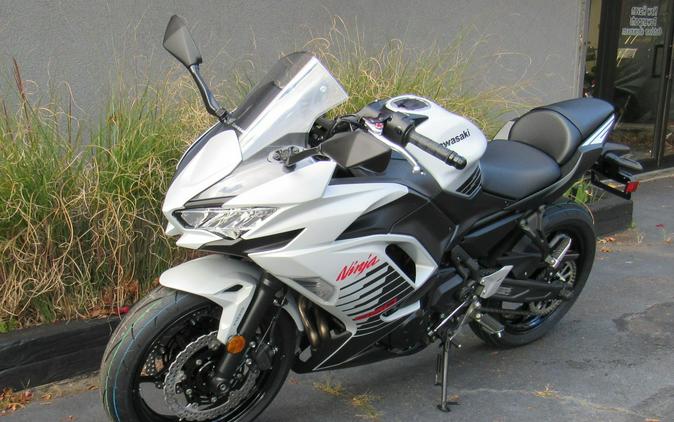2026 Kawasaki Ninja® 650 ABS