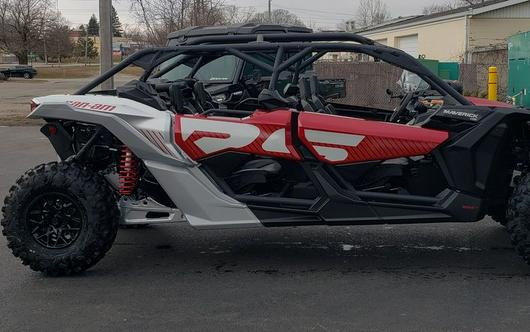 2024 Can-Am® Maverick X3 MAX DS Turbo RR Fiery Red & Hyper Silver