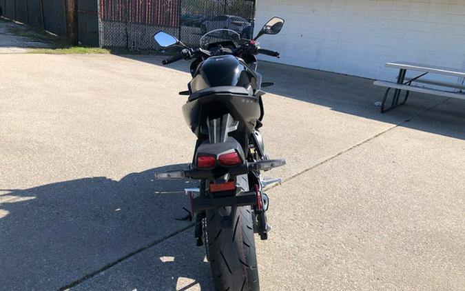 2025 Suzuki GSX-S 8R