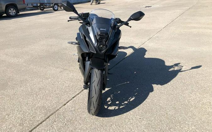 2025 Suzuki GSX-S 8R