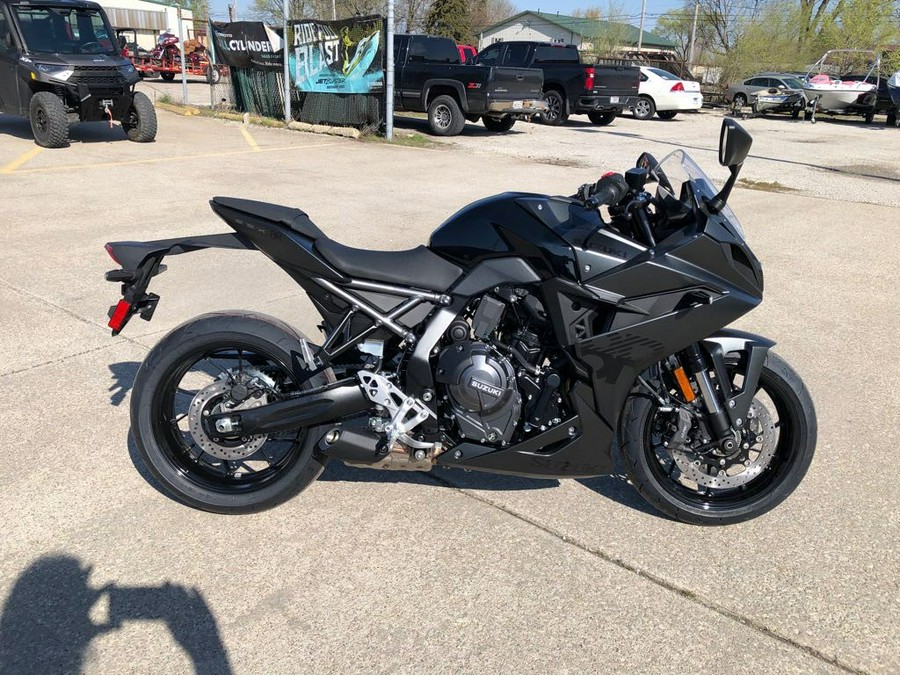 2025 Suzuki GSX-S 8R