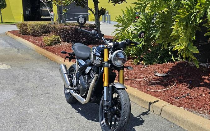 2025 Triumph Speed 400 Phantom Black / Storm Grey Carnival Red Storm Grey