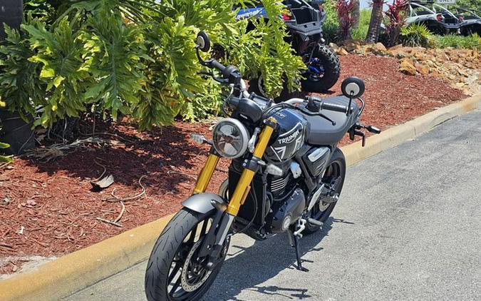 2025 Triumph Speed 400 Phantom Black / Storm Grey Carnival Red Storm Grey