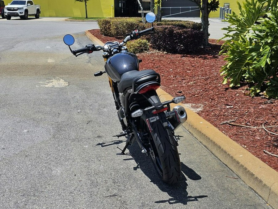 2025 Triumph Speed 400 Phantom Black / Storm Grey Carnival Red Storm Grey