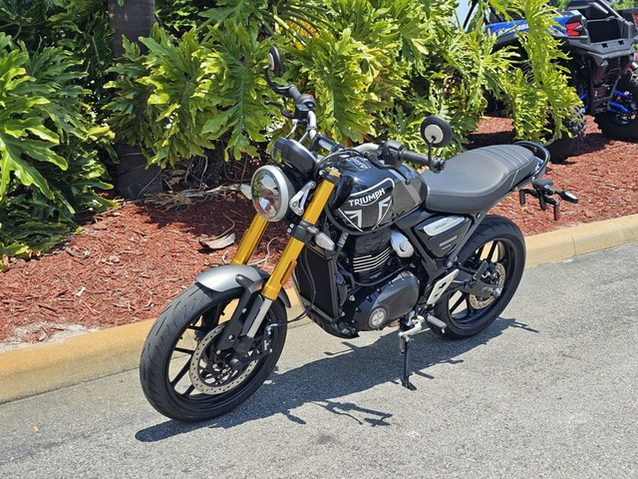 2025 Triumph Speed 400 Phantom Black / Storm Grey Carnival Red Storm Grey
