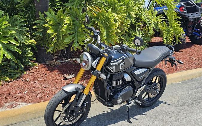 2025 Triumph Speed 400 Phantom Black / Storm Grey Carnival Red Storm Grey