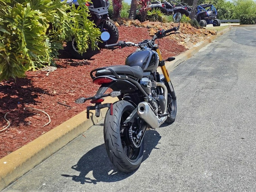 2025 Triumph Speed 400 Phantom Black / Storm Grey Carnival Red Storm Grey