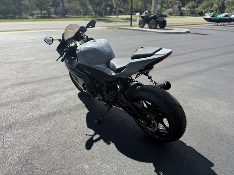 2022 Suzuki GSX-R 1000