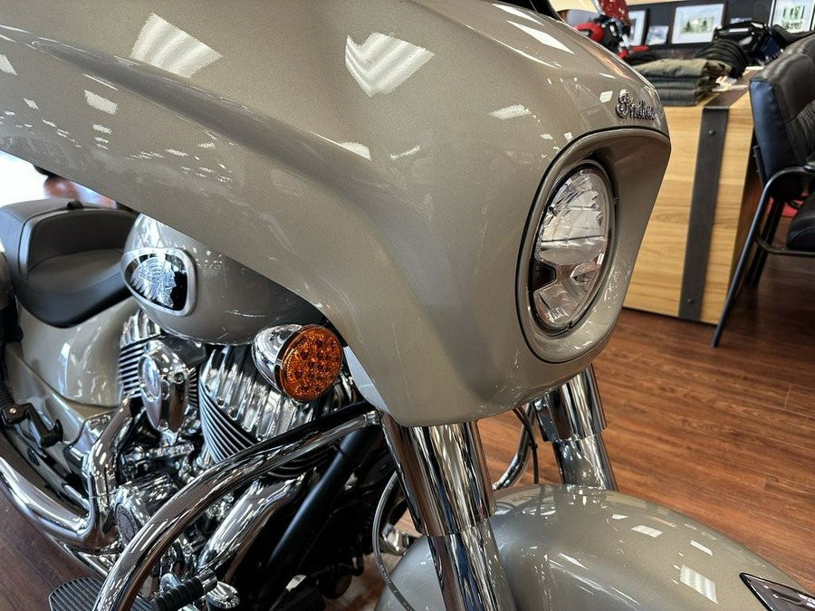 2023 Indian Motorcycle® Chieftain® Limited Silver Quartz Metallic