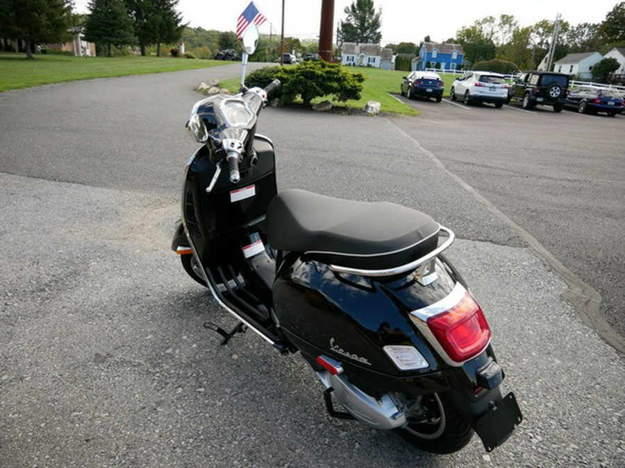 2023 Vespa GTS Super 300 Super 300 Tech