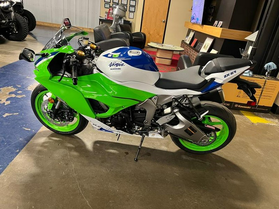 2024 Kawasaki Ninja® ZX™-6R 40th Anniversary Edition ABS