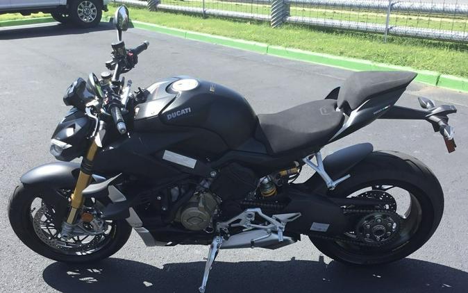 2022 Ducati Streetfighter V4 S Dark Stealth