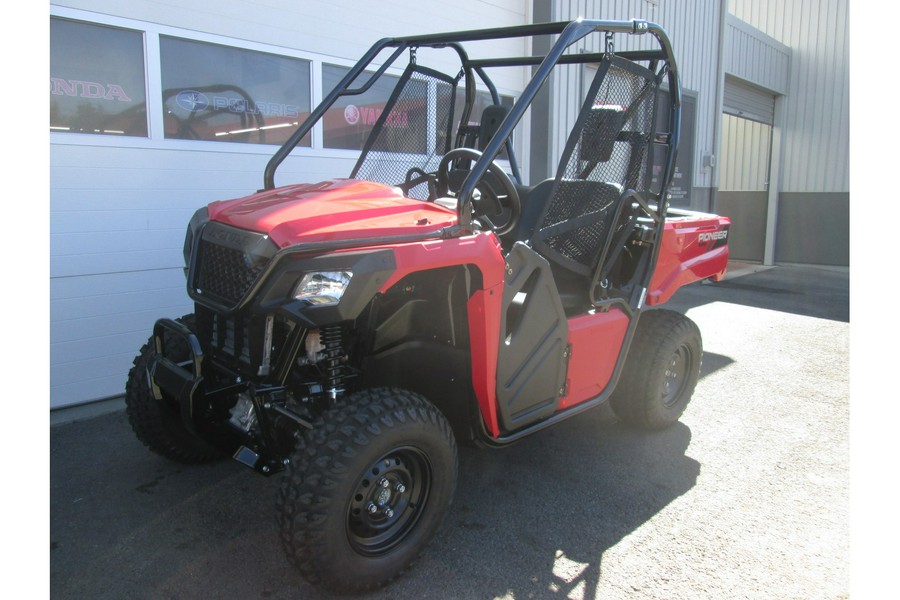 2025 Honda Pioneer 520