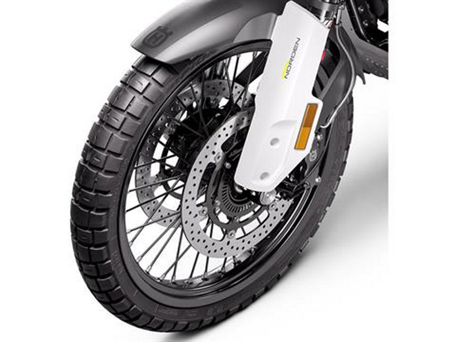 2025 Husqvarna Norden 901