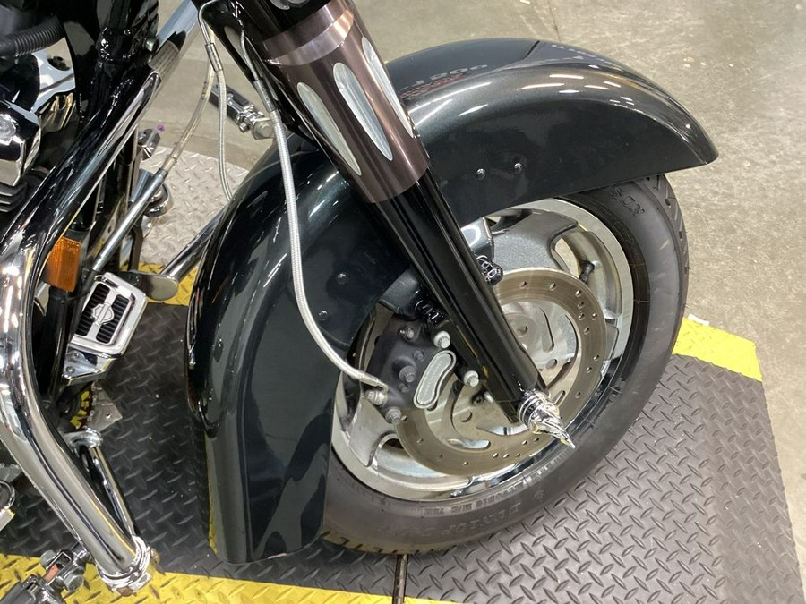 2006 Harley-Davidson® FLHRS - Road King® Custom