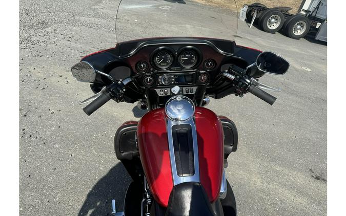 2013 ULTRA CLASSIC - Harley-Davidson®