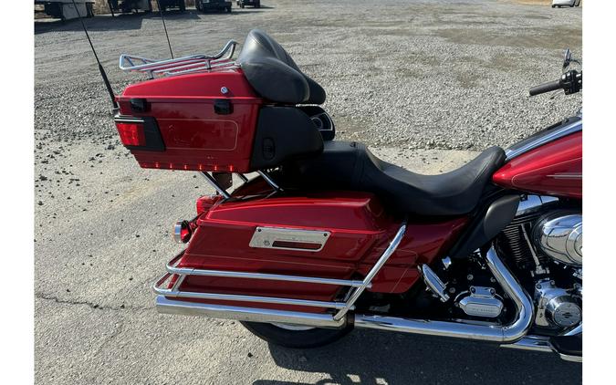 2013 ULTRA CLASSIC - Harley-Davidson®