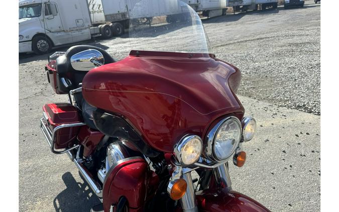 2013 ULTRA CLASSIC - Harley-Davidson®