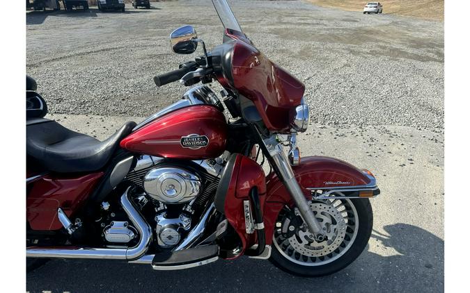 2013 ULTRA CLASSIC - Harley-Davidson®
