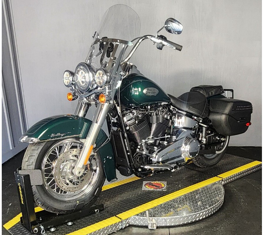 2024 Harley-Davidson Heritage Classic FLHCS ALPINE GREEN W/ PINSTRIPE