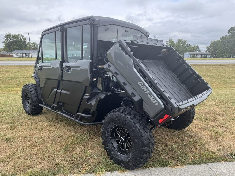 2023 Can-Am® Defender MAX Limited HD10