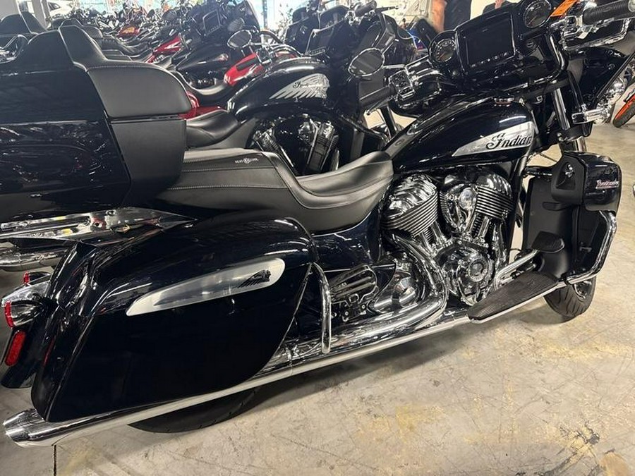 2023 Indian Motorcycle® Roadmaster® Bronze Pearl Metallic / Silver Metallic