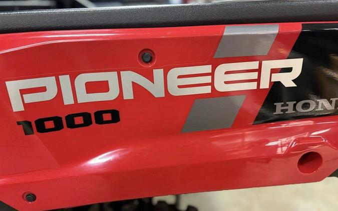 2025 Honda Pioneer 1000-6 Deluxe Crew