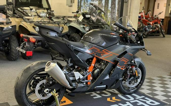 2026 KTM 990 RC R