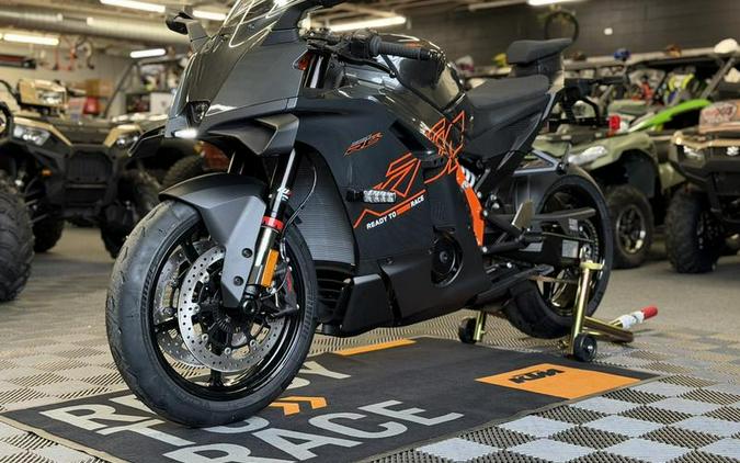 2026 KTM 990 RC R