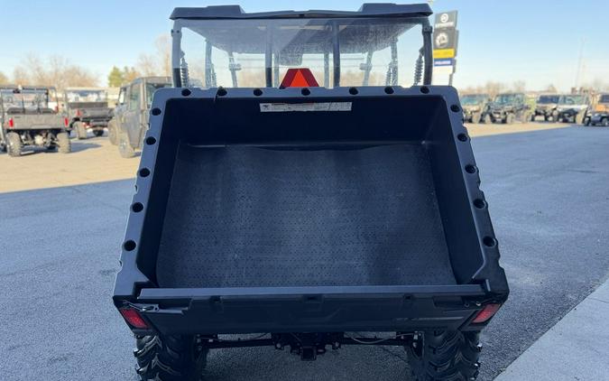 2014 Polaris® Ranger Crew® 570 EPS Burgundy Metallic LE