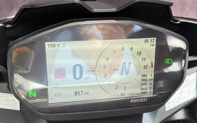 2023 Ducati Panigale V2 Bayliss - 12303C