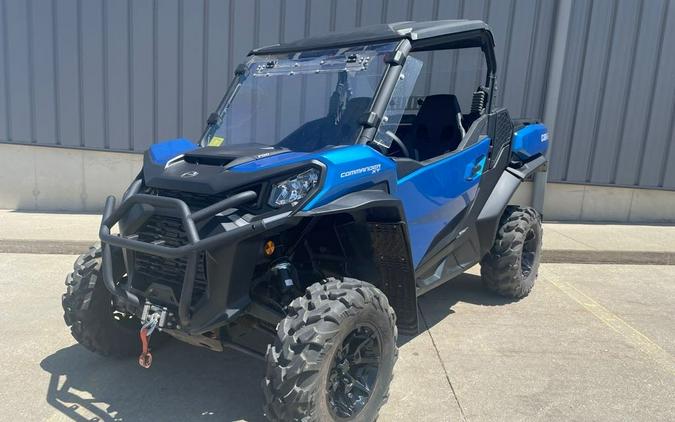 2023 Can-Am Commander XT 700