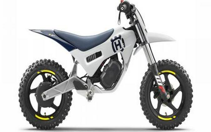 2024 Husqvarna EE 2 First Look [7 Fast Facts, 27 Photos]