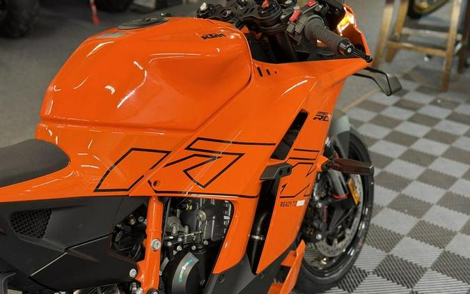 2026 KTM 990 RC R