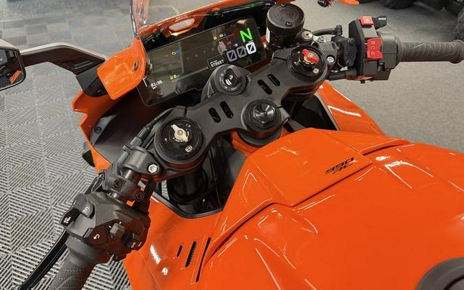 2026 KTM 990 RC R