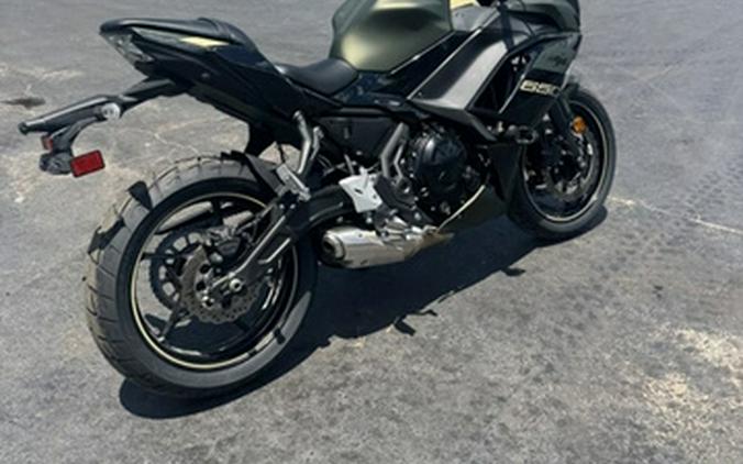 2024 Kawasaki Ninja 650 KRT Edition ABS