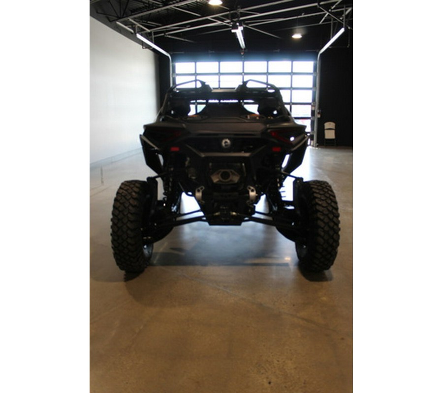 2026 Can-Am Maverick R X rc
