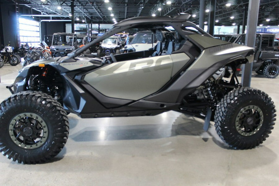 2026 Can-Am Maverick R X rc