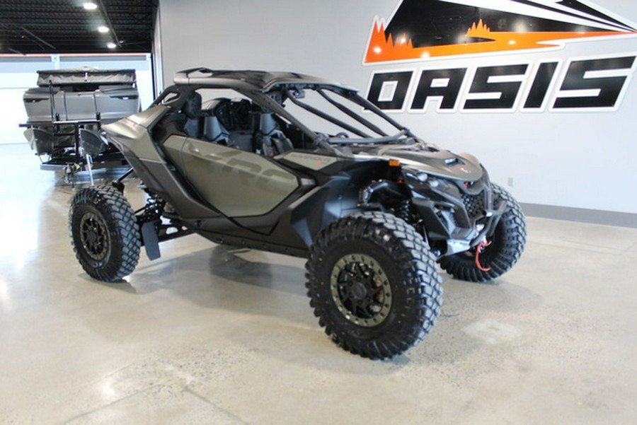2026 Can-Am Maverick R X rc