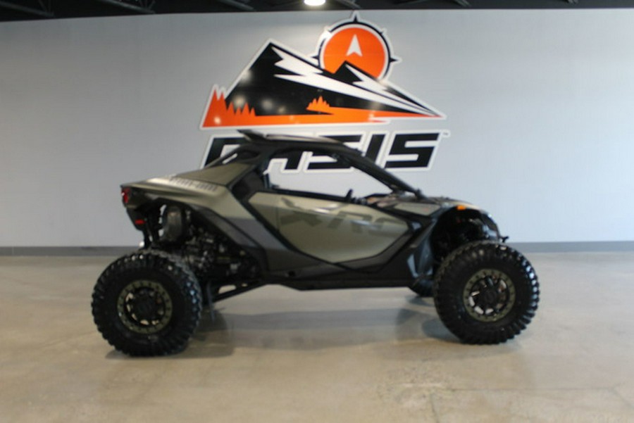 2026 Can-Am Maverick R X rc