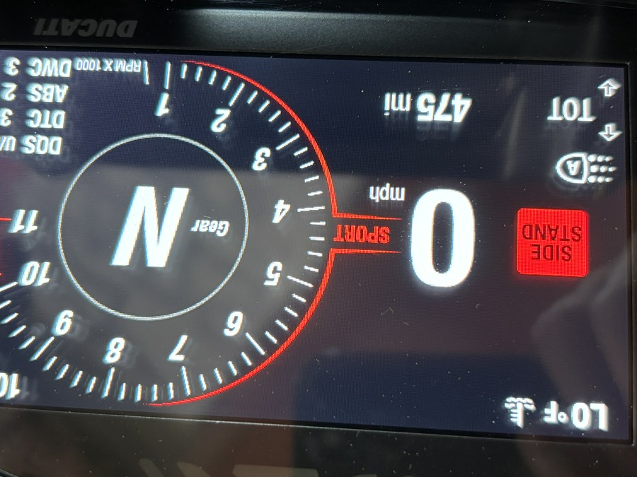 2025 Ducati Hypermotard 950 RVE - 3810U