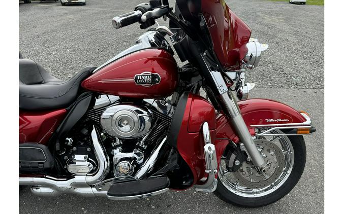 2013 ULTRA CLASSIC - Harley-Davidson®