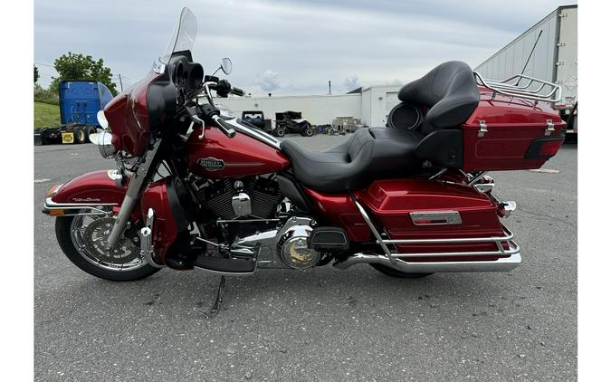 2013 ULTRA CLASSIC - Harley-Davidson®