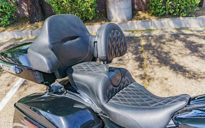 2016 Harley-Davidson FLHXS - Street Glide Special