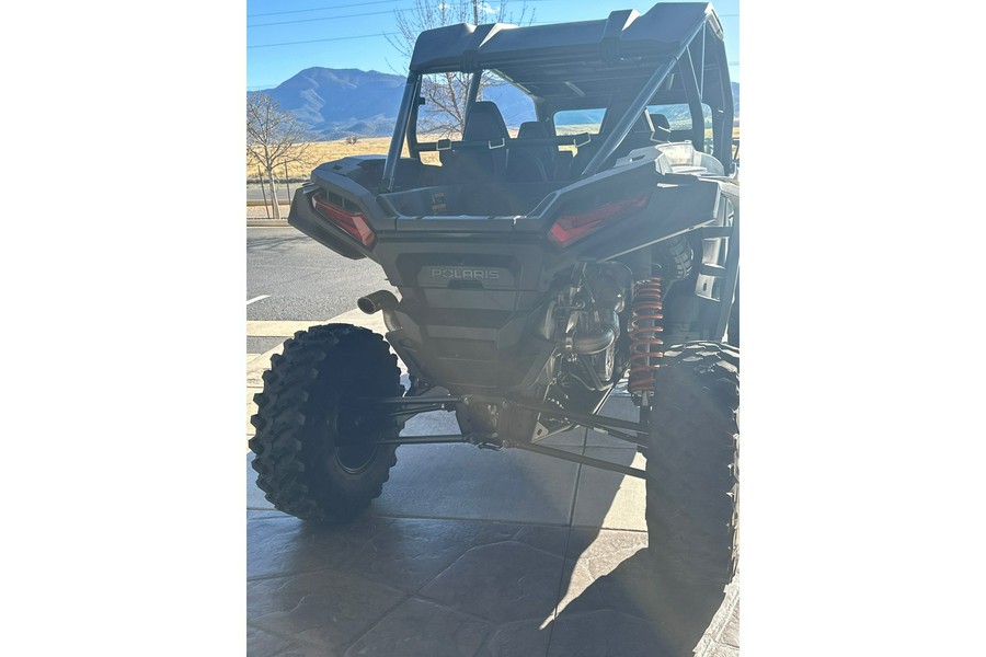 2024 Polaris Industries RZR XP 4 1000 PREMIUM - M TITANIUM, O BLACK