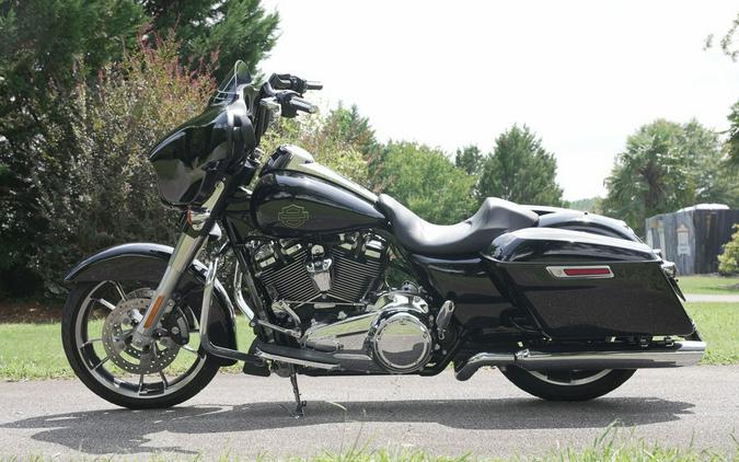 2023 Harley-Davidson® FLHX - Street Glide®