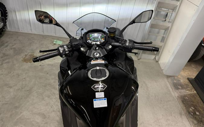 2026 Kawasaki Ninja® 1100SX ABS